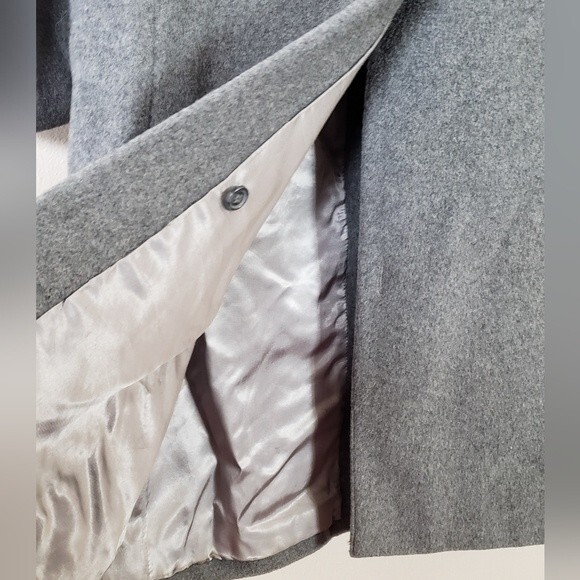 Cashmere & Wool Blend Men's Gray Dress Coat Size 42 - Picture 8 of 12